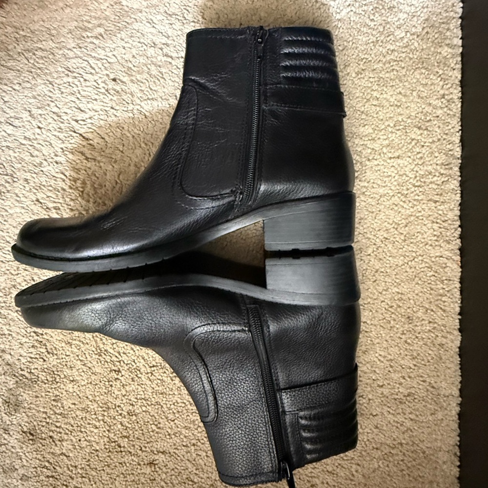Anne Klein Sport Black Leather Ankle Boots SZ8.5 - Picture 4 of 11
